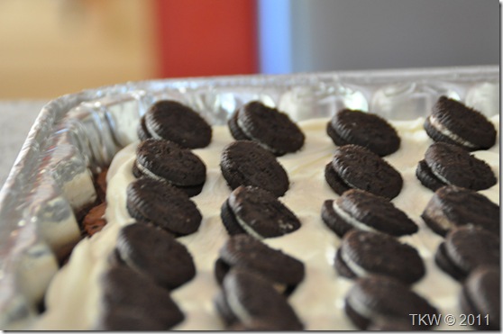 Oreo Cookie Brownies (10)