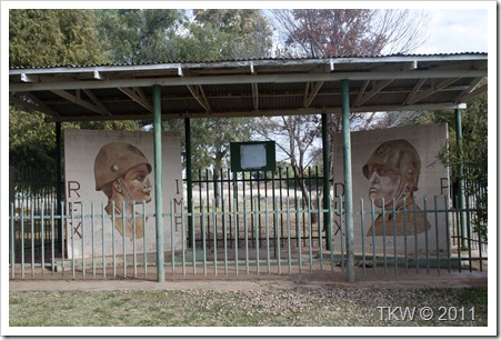 Koffiefontein POW monument