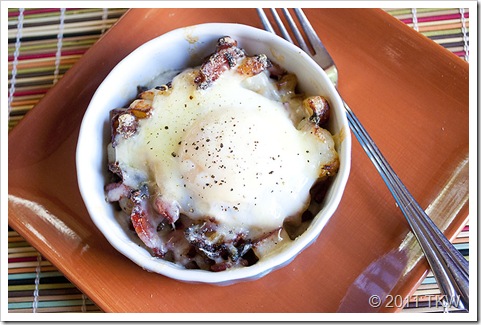 Bacon Hash and Broiled Eggs_082011_0017