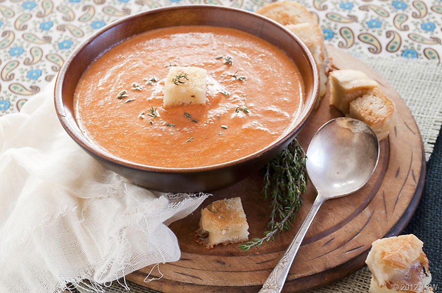 Fresh Tomato Soup Series Part 1: A Basic Tomato Soup Recipe - Fearless  Eating