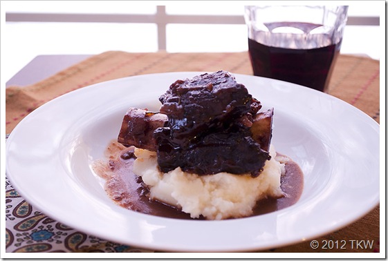 1 Red Wine Braised Short Ribs_112011_0003