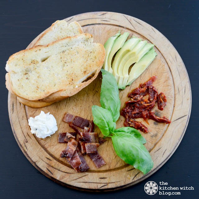 Bacon Avocado Sundried Tomato Tartine©RhondaAdkinsPhotography2015